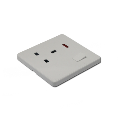 1 gang switch with neon uk socket electric socket